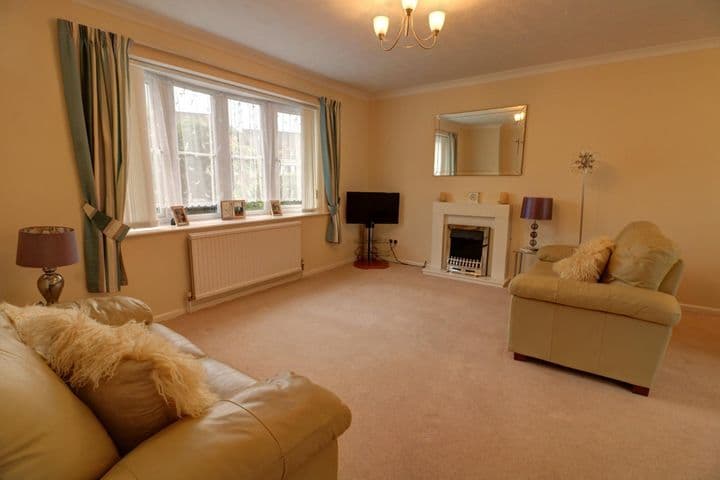 2 bedrooms house for sale in Thatcham, United Kingdom - Image 3