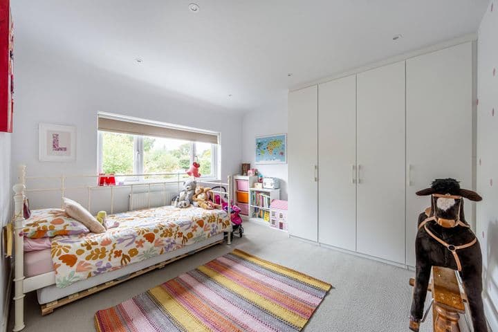 3 bedrooms house for sale in Bushey, United Kingdom - Image 9