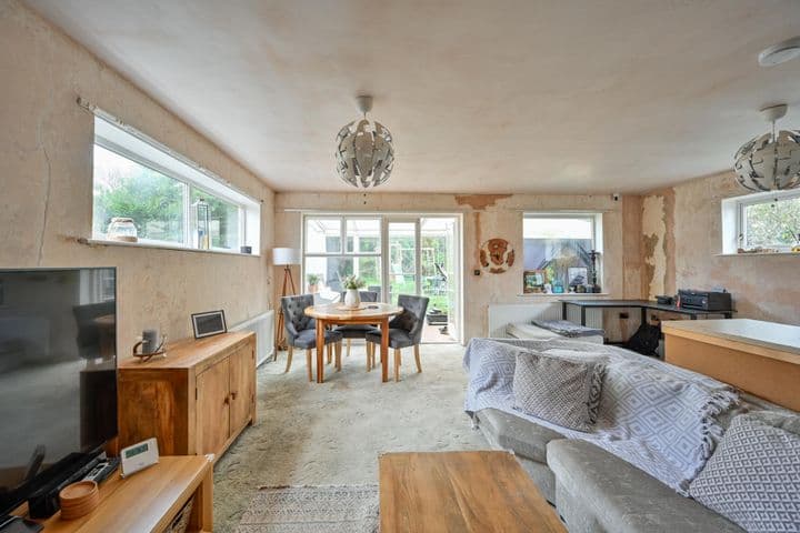 3 bedrooms house for sale in Shifnal, United Kingdom - Image 3