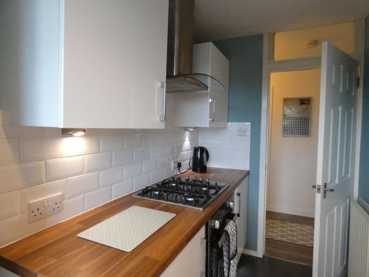 2 bedrooms apartment for sale in Aberdeen, United Kingdom - Image 10