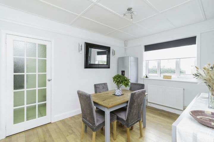 3 bedrooms house for sale in Crediton, United Kingdom - Image 3