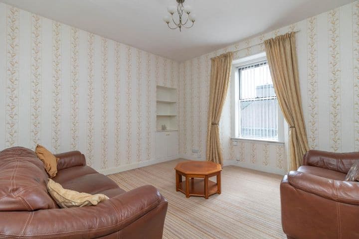 2 bedrooms apartment for sale in Dundee, United Kingdom - Image 11