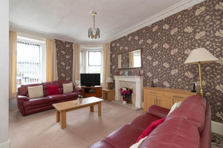 2 bedrooms apartment for sale in Dundee, United Kingdom - Image 3