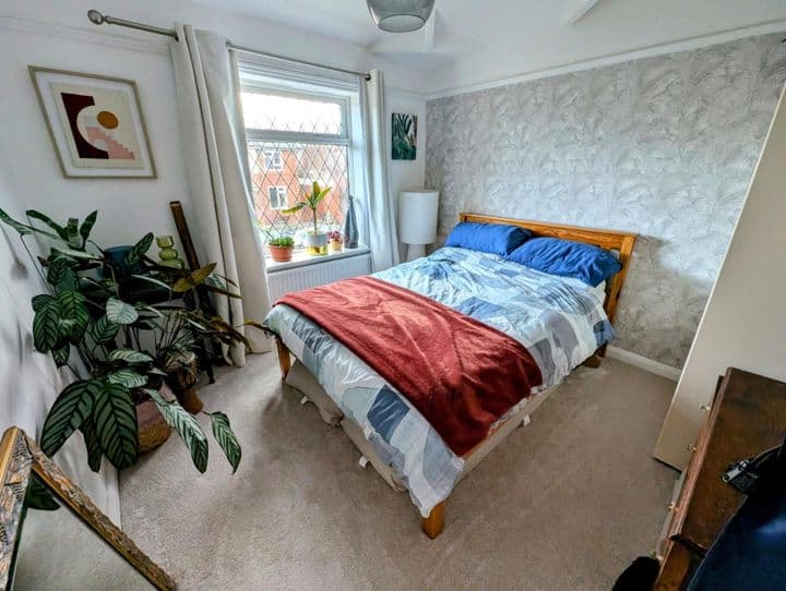 3 bedrooms house for sale in Manchester, United Kingdom - Image 11