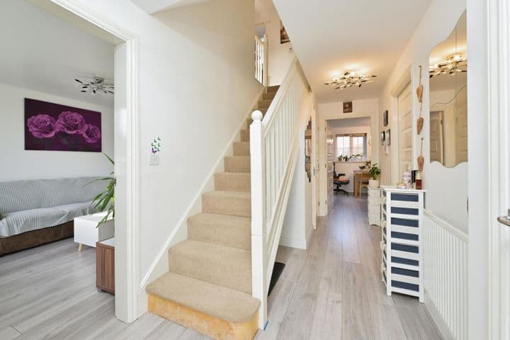 4 bedrooms house for sale in Corby, United Kingdom - Image 7