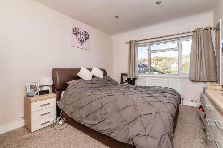 3 bedrooms house for sale in Basildon, United Kingdom - Image 8