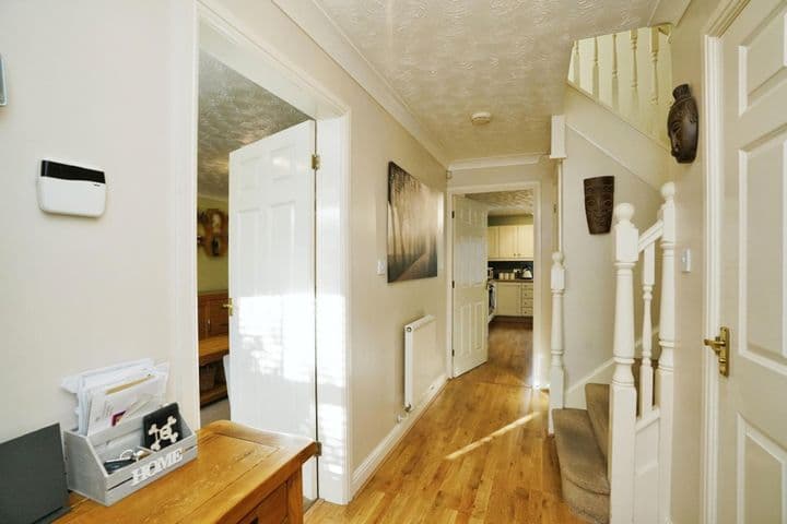 4 bedrooms house for sale in Swadlincote, United Kingdom - Image 7