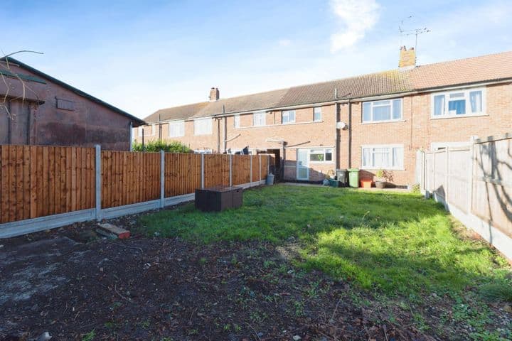 3 bedrooms house for sale in Basildon, United Kingdom