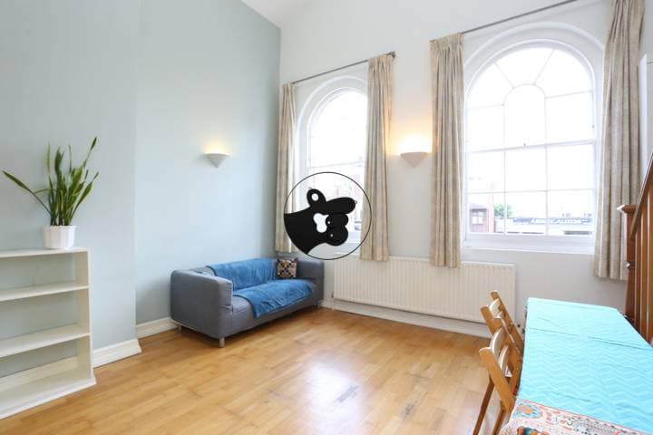 Apartment for sale in London, United Kingdom - Image 15