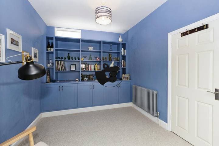 3 bedrooms house for sale in London, United Kingdom - Image 6