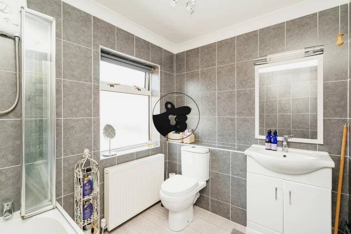 4 bedrooms house for sale in Great Yarmouth, United Kingdom - Image 19