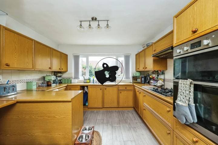 3 bedrooms house for sale in Nottingham, United Kingdom - Image 8