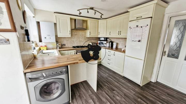 3 bedrooms house for sale in Telford, United Kingdom - Image 7