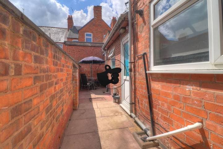 3 bedrooms house for sale in Leicester, United Kingdom - Image 15