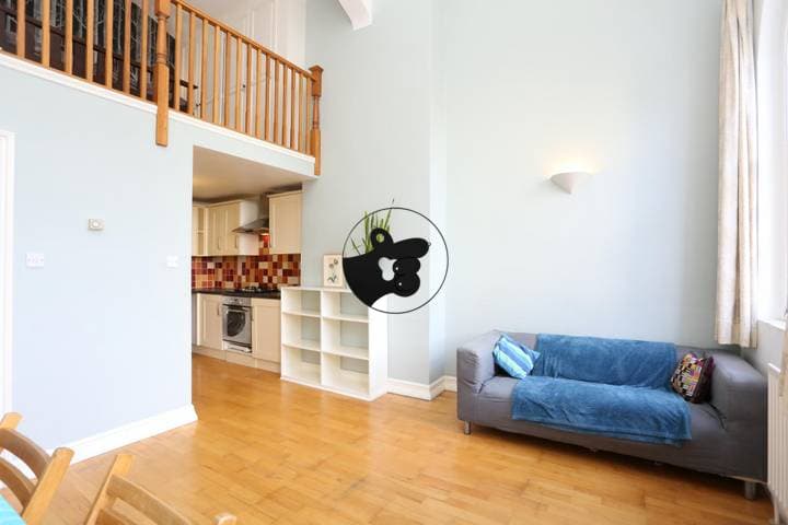 Apartment for sale in London, United Kingdom - Image 6