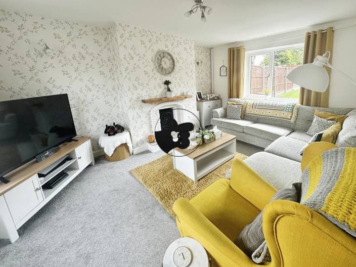 2 bedrooms house for sale in Wolverhampton, United Kingdom - Image 5