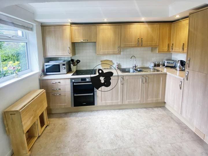 1 bedroom apartment for sale in Sheffield, United Kingdom - Image 5