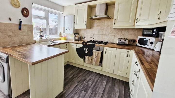 3 bedrooms house for sale in Telford, United Kingdom - Image 9