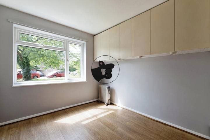 2 bedrooms apartment for sale in London, United Kingdom - Image 12