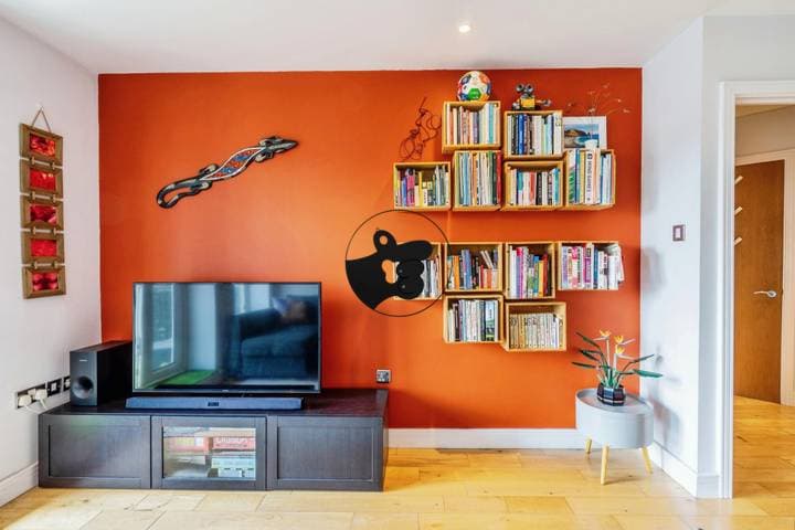 2 bedrooms apartment for sale in London, United Kingdom - Image 10