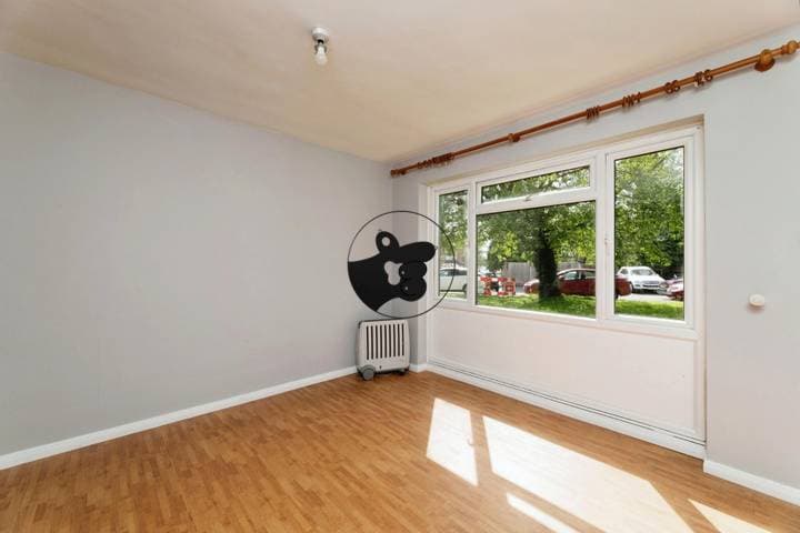 2 bedrooms apartment for sale in London, United Kingdom - Image 5