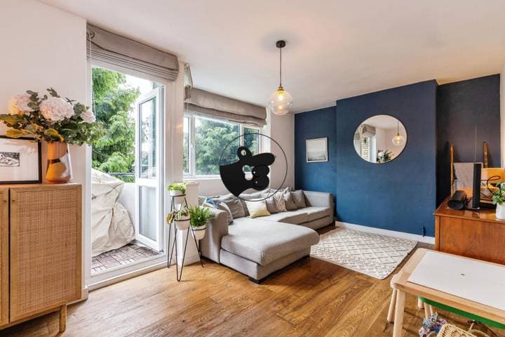 3 bedrooms apartment for sale in London, United Kingdom - Image 18