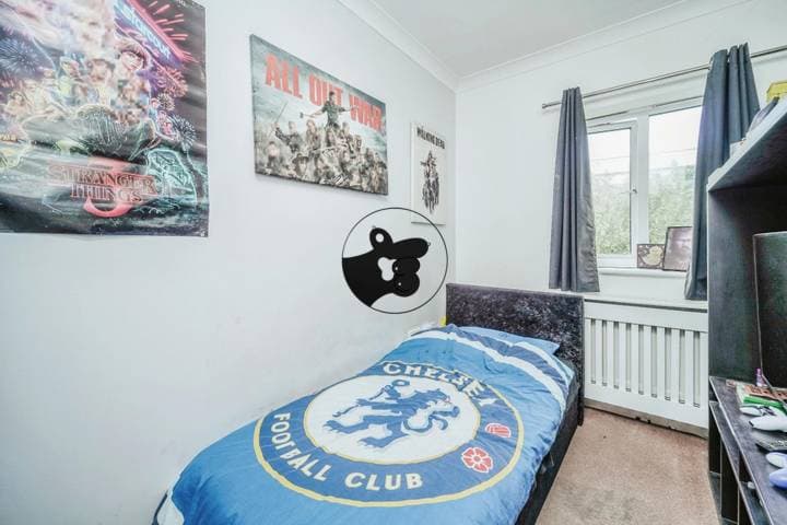 3 bedrooms apartment for sale in Slough, United Kingdom - Image 13