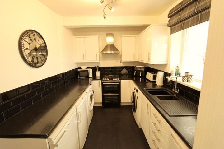 3 bedrooms house for sale in Walsall, United Kingdom - Image 7