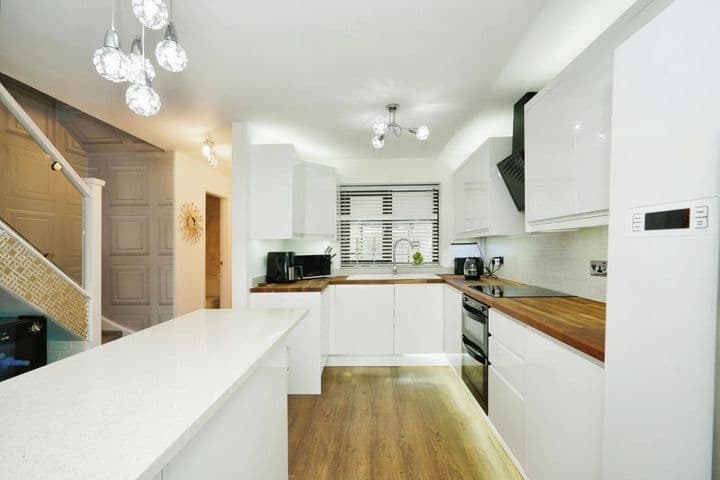 4 bedrooms house for sale in Sale, United Kingdom - Image 8