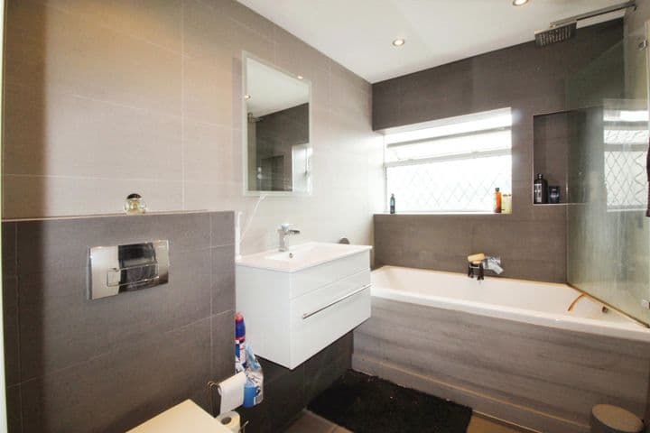 2 bedrooms house for sale in Bolton, United Kingdom - Image 11