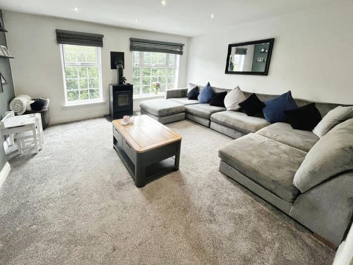 3 bedrooms house for sale in Stoke-On-Trent, United Kingdom - Image 3