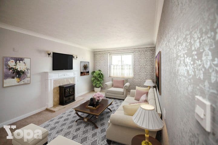 1 bedroom house for sale in Maidstone, United Kingdom - Image 3