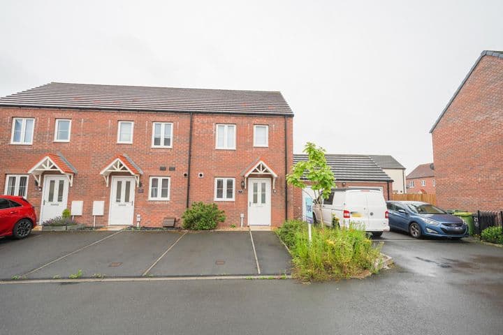 2 bedrooms house for sale in Llanelli, United Kingdom - Image 2