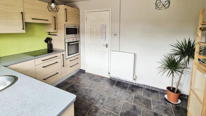 2 bedrooms house for sale in Stafford, United Kingdom - Image 6