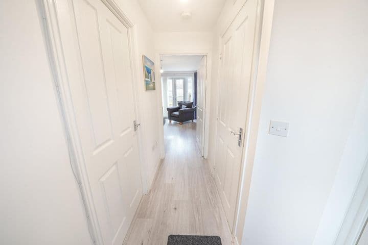 2 bedrooms house for sale in Llanelli, United Kingdom - Image 3