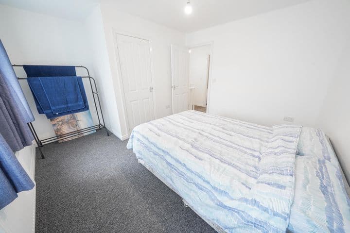 2 bedrooms house for sale in Llanelli, United Kingdom - Image 10