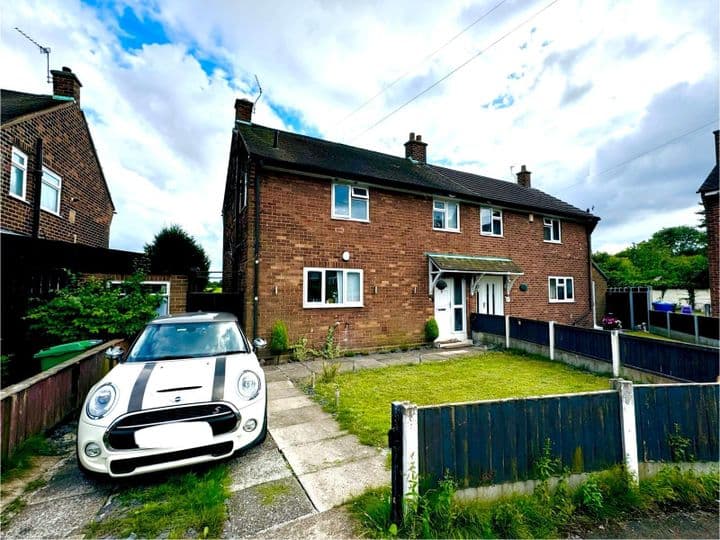 3 bedrooms house for sale in Warrington, United Kingdom - Image 2