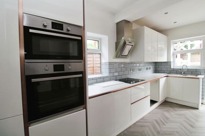 3 bedrooms house for sale in Birmingham, United Kingdom - Image 4