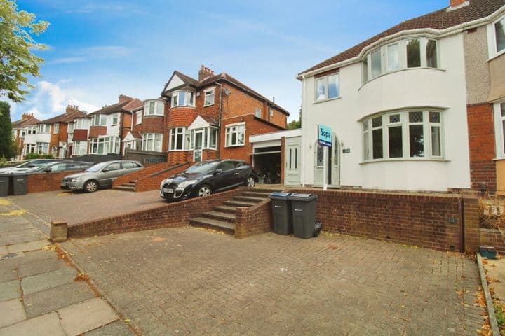 3 bedrooms house for sale in Birmingham, United Kingdom - Image 2