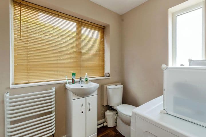 3 bedrooms house for sale in Nottingham, United Kingdom - Image 9