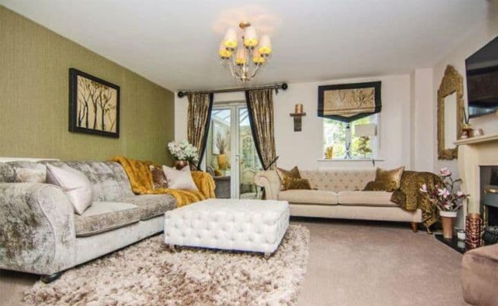 3 bedrooms house for sale in Burntwood, United Kingdom - Image 5