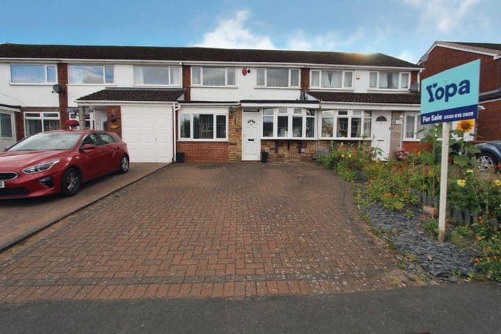 3 bedrooms house for sale in Sutton Coldfield, United Kingdom - Image 2