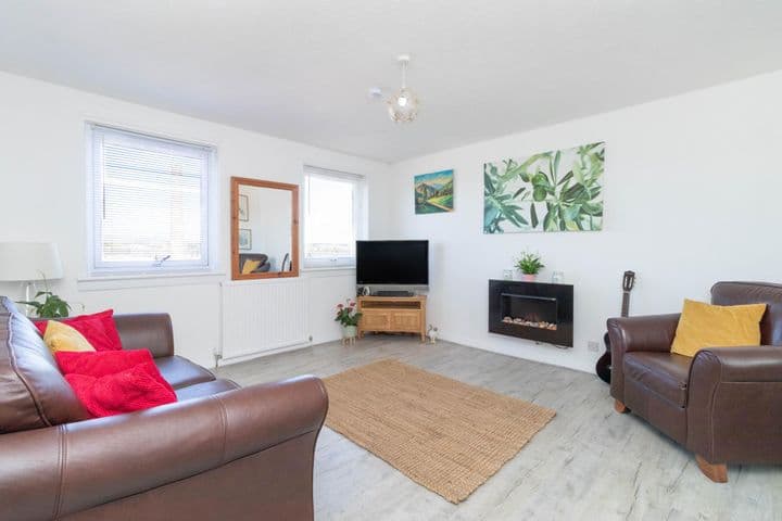 2 bedrooms apartment for sale in Dundee, United Kingdom - Image 3