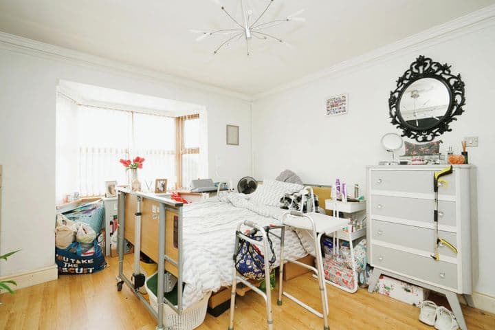 3 bedrooms house for sale in Manchester, United Kingdom - Image 7