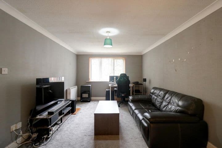 2 bedrooms apartment for sale in Blackpool, United Kingdom - Image 4