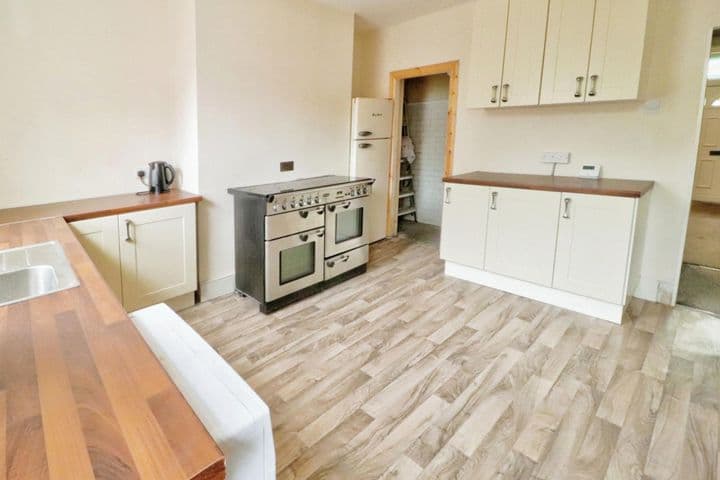 2 bedrooms house for sale in Barnsley, United Kingdom - Image 4