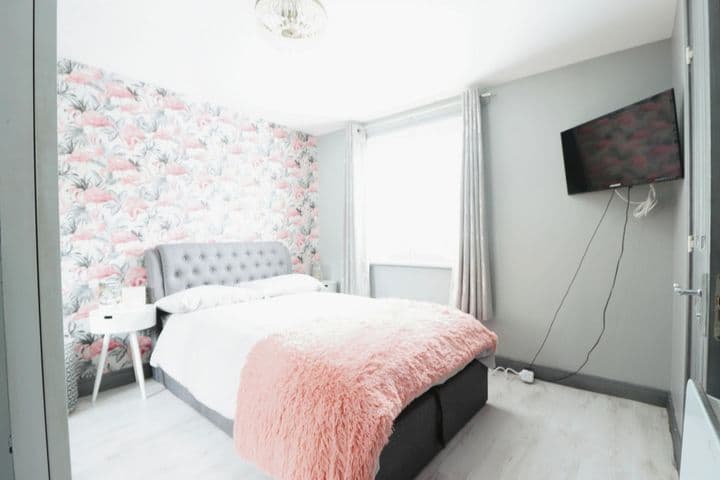 2 bedrooms apartment for sale in Chelmsford, United Kingdom - Image 8