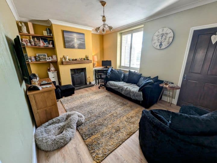 2 bedrooms house for sale in Hyde, United Kingdom - Image 3