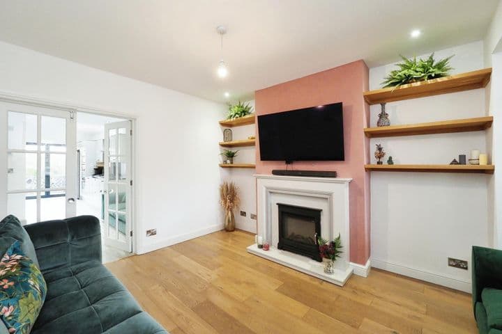 2 bedrooms house for sale in Nottingham, United Kingdom - Image 2