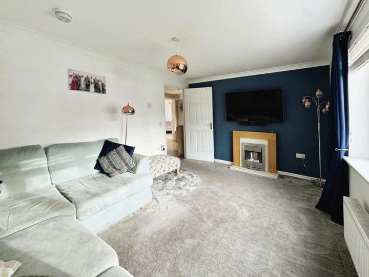 4 bedrooms house for sale in Paisley, United Kingdom - Image 3